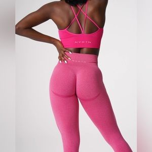 NWT✨ NVGTN Contour Leggings